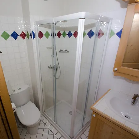 De 77m² Avec Terrasse, Vue Mont-blanc, Centre De Chamonix, 6 Adultes + 2 Enfants - Fr-1-343-174 아파트 *